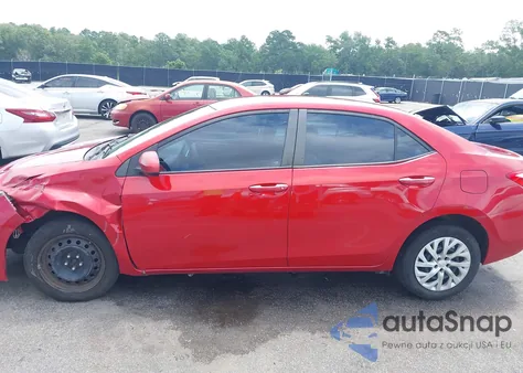 2017 Toyota Corolla Le z USA, uszkodzony, nr VIN 2T1BURHE0HC908421